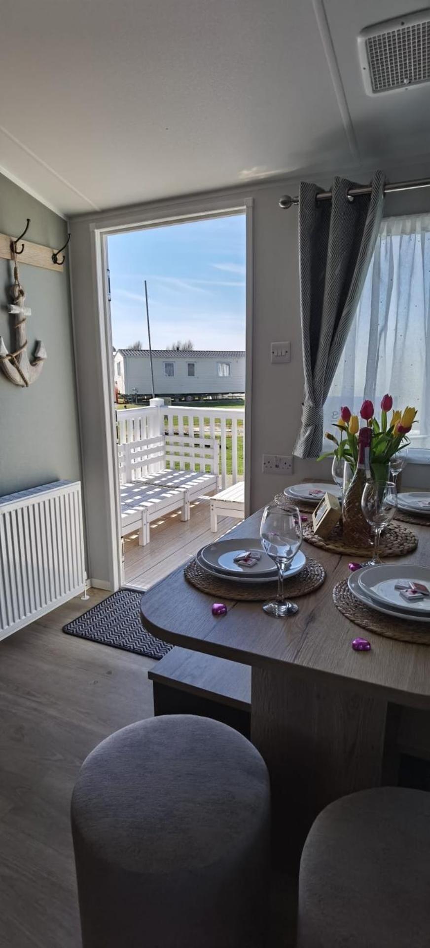 Big Boss Caravan-Camber Sands, Free Wi-Fi, Netflix, Parking Екстер'єр фото