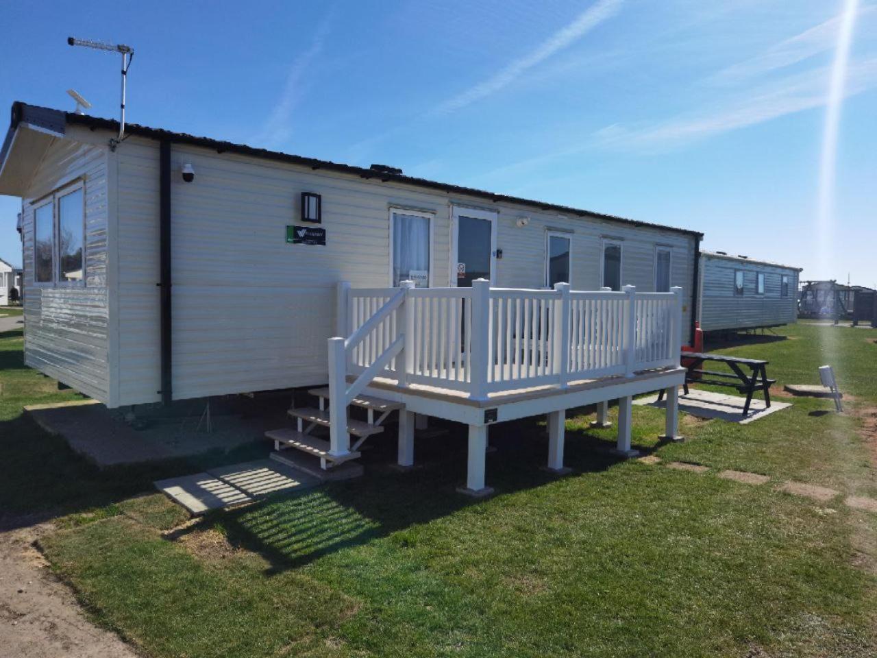 Big Boss Caravan-Camber Sands, Free Wi-Fi, Netflix, Parking Екстер'єр фото